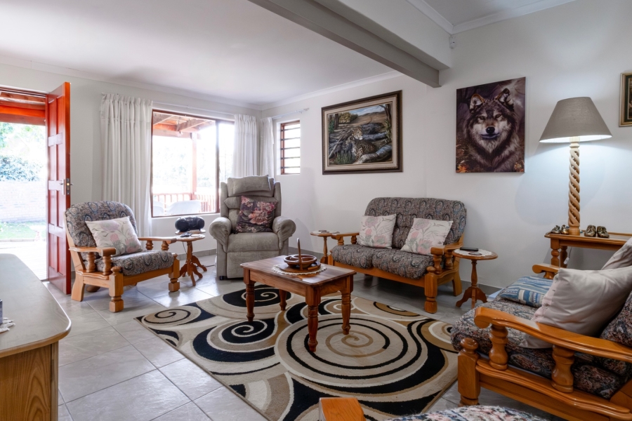 3 Bedroom Property for Sale in Heatherlands Western Cape